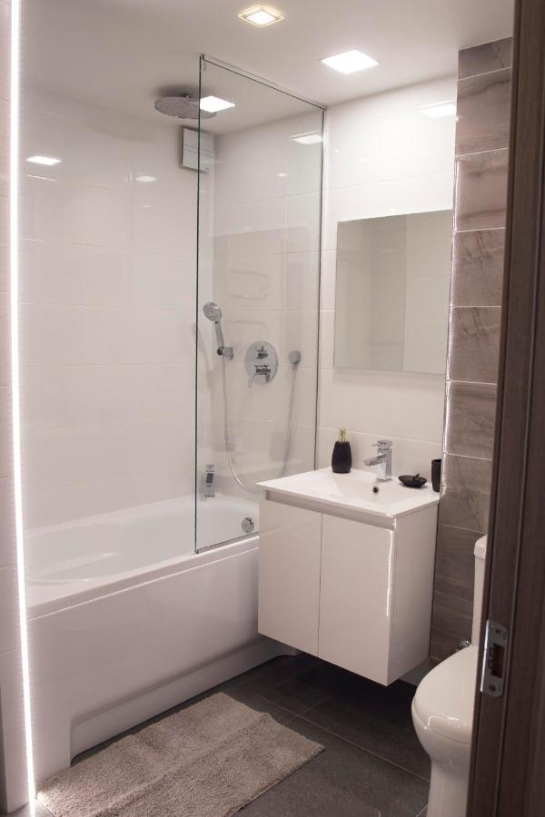 Siauliai Apartments - Lieporiu ภายนอก รูปภาพ